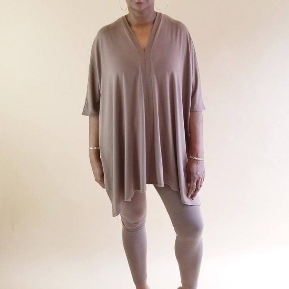 Double V Tunic Legging Set Mocha Frappe - Picture 4 of 4